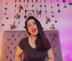 MashaPink, live now on SugarCams