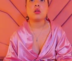 PamelaCollinsVS's webcam