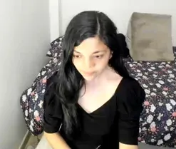 soylucy24, live now on SugarCams