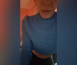 Morena23hot, en vivo ahora en Amateur.tv