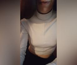 Morena23hot en directo por webcam