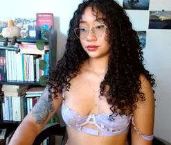 clitia_xx, en directo ahora en Amateur.tv