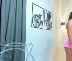ValeriaKaliente, en directo ahora en Amateur.tv