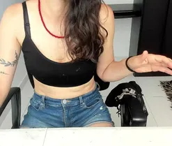 Karolove, en directo ahora en Amateur.tv