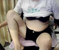 Sexygirl33x, en directo ahora en Amateur.tv