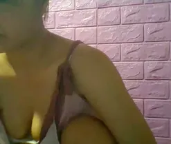 LoveYou-69, live now on SugarCams