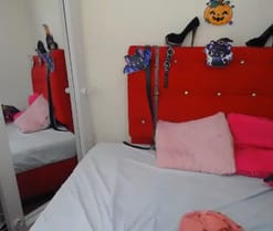Latinahotboddy en directo por webcam