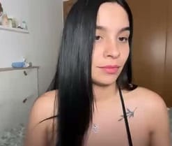 Mia_2003