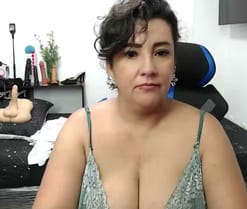 mom_hot