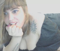 DARKLUNATENEA7's webcam