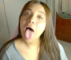 isabellelanecs, en directo ahora en Amateur.tv
