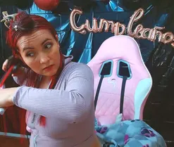 moons_ivy, live now on SugarCams