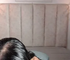 miahotcs, live now on SugarCams