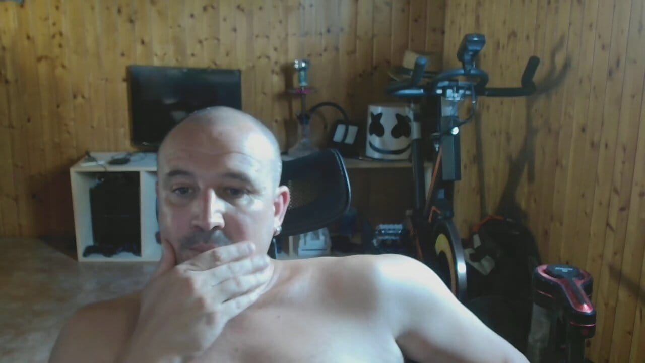 El_Krakis84 Live Chat on Amateur.TV