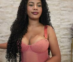 Naomixjones
