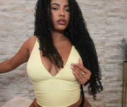 Naomixjones