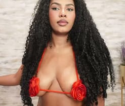 Naomixjones