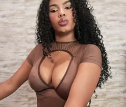 Naomixjones
