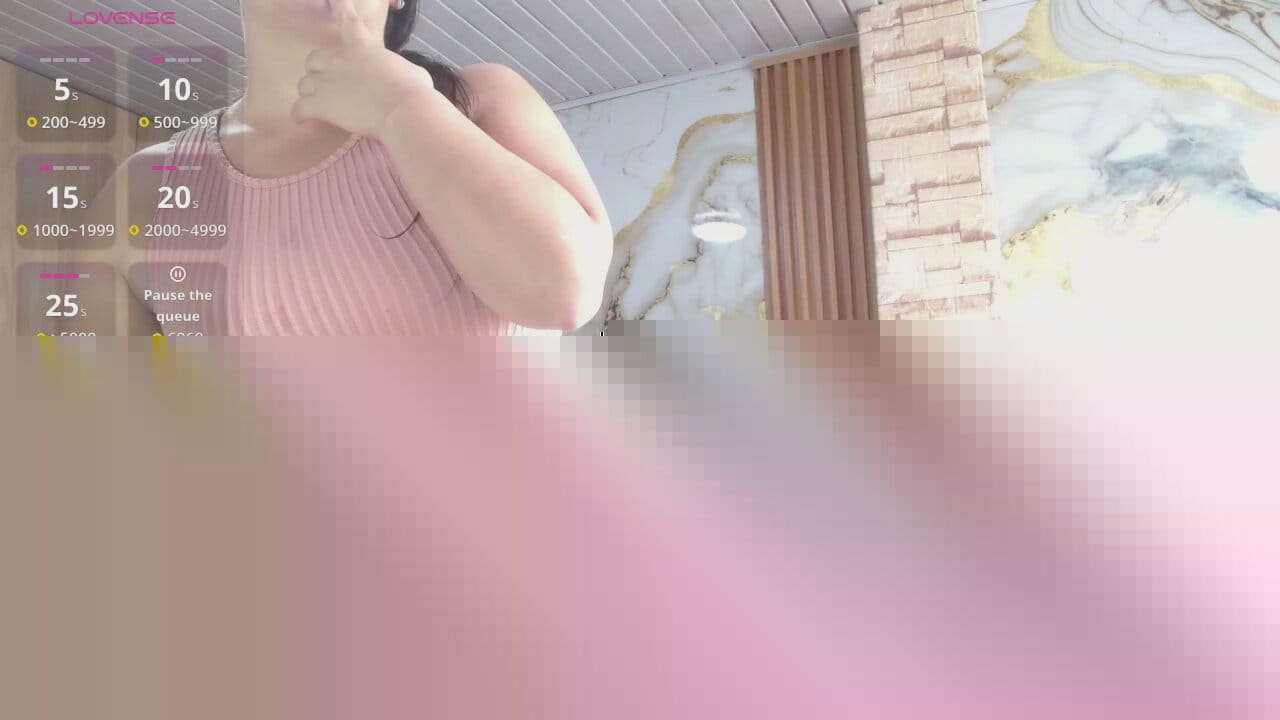 monickhotpri Live Chat on Amateur.TV