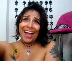 pinky_violeta, en directo ahora en Amateur.tv