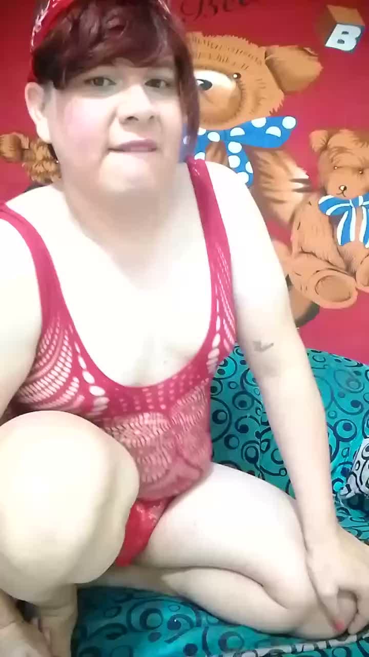 Munecaprohibida live on Amateur.tv