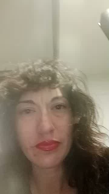 Anahi_77
