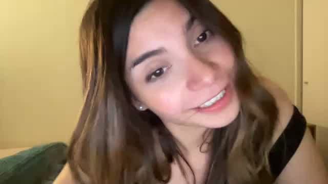 Solcito_ live on Amateur.tv