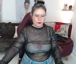 LayahNoir, en directo ahora en Amateur.tv