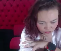 AngelicaMilf3, en vivo ahora en Amateur.tv