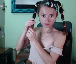 NicoleSantana, live now on SugarCams