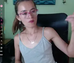 NicoleSantana, live now on SugarCams