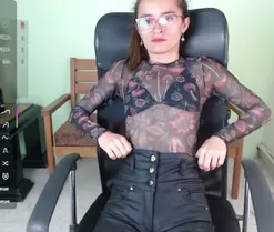 NicoleSantana, en vivo ahora en Amateur.tv