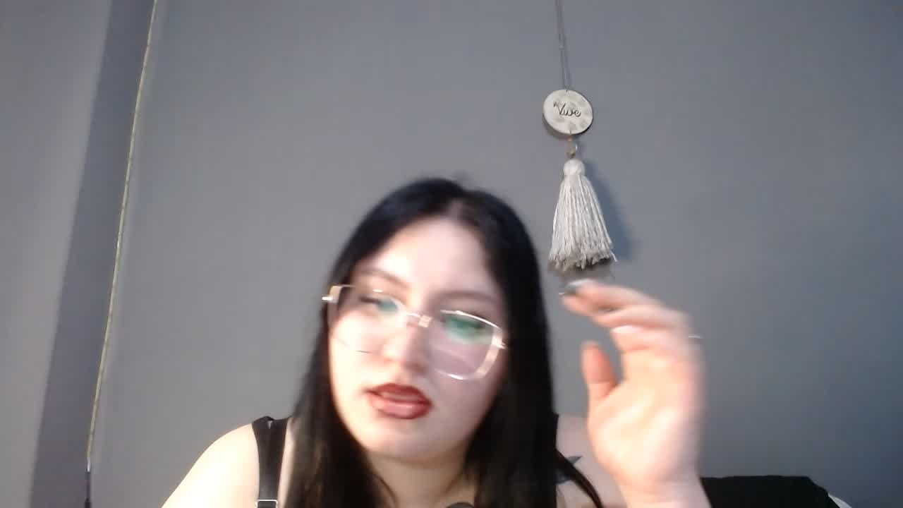 Live Chat with Hornet742 on Amateur.TV