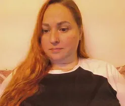 zara_red, en vivo ahora en Amateur.tv