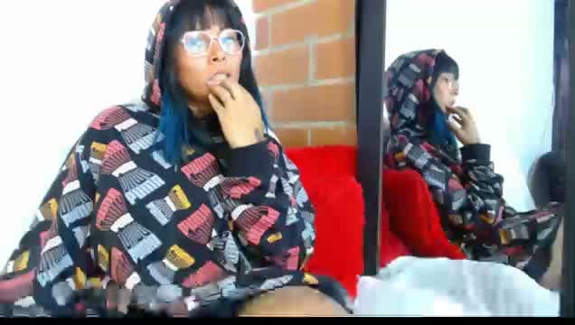 Live Chat with Sofy_nix on Amateur.TV