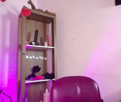 EllenaBoobs_