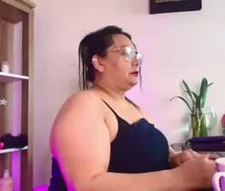 EllenaBoobs_