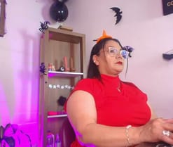 EllenaBoobs_