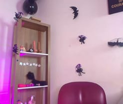 EllenaBoobs_