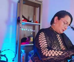 EllenaBoobs_ en directo por webcam