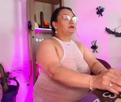 EllenaBoobs_ en directo por webcam