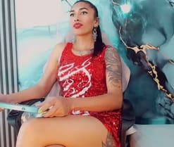 khiara_moretti
