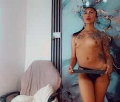 khiara_moretti