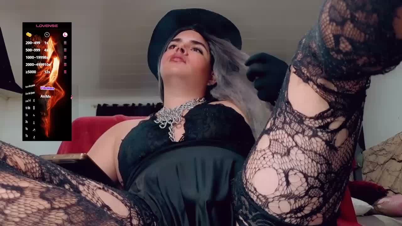 camilahotlatina Live Chat on Amateur.TV