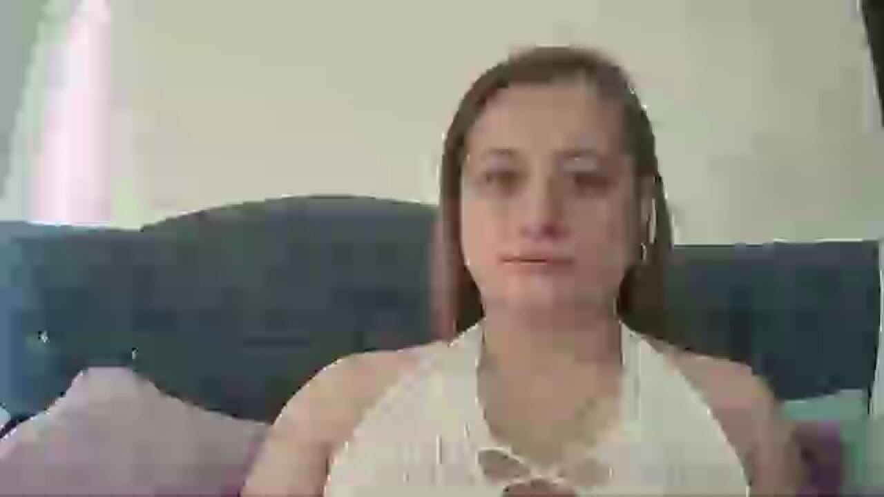 milagros_latin Live Chat on Amateur.TV