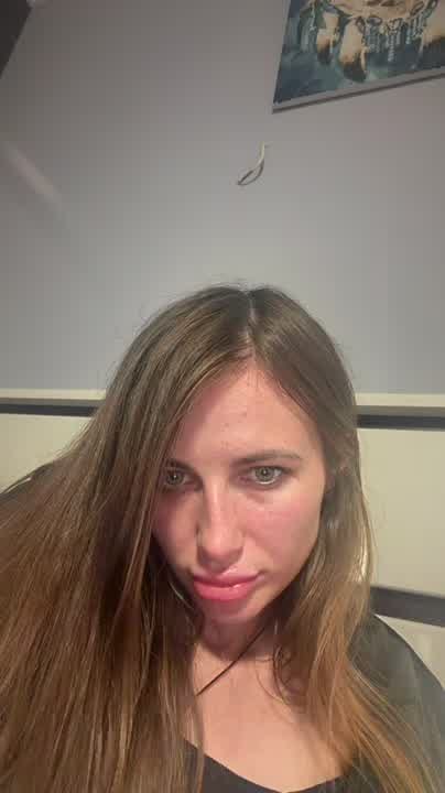 MilenaRoserin live cam on Amateur.TV