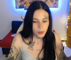 Maddy_Vicius19, live now on SugarCams