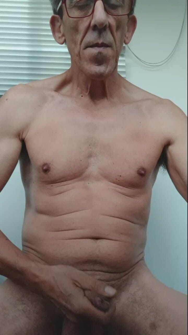 Madurode live on Amateur.tv