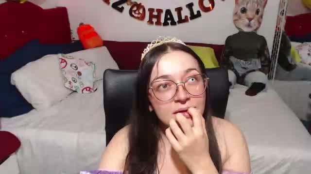 Angela18_honey
