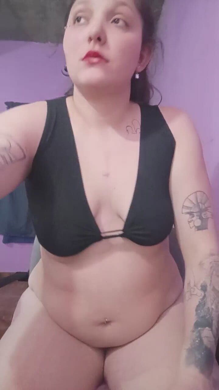 Lopezzzmia live on Amateur.tv